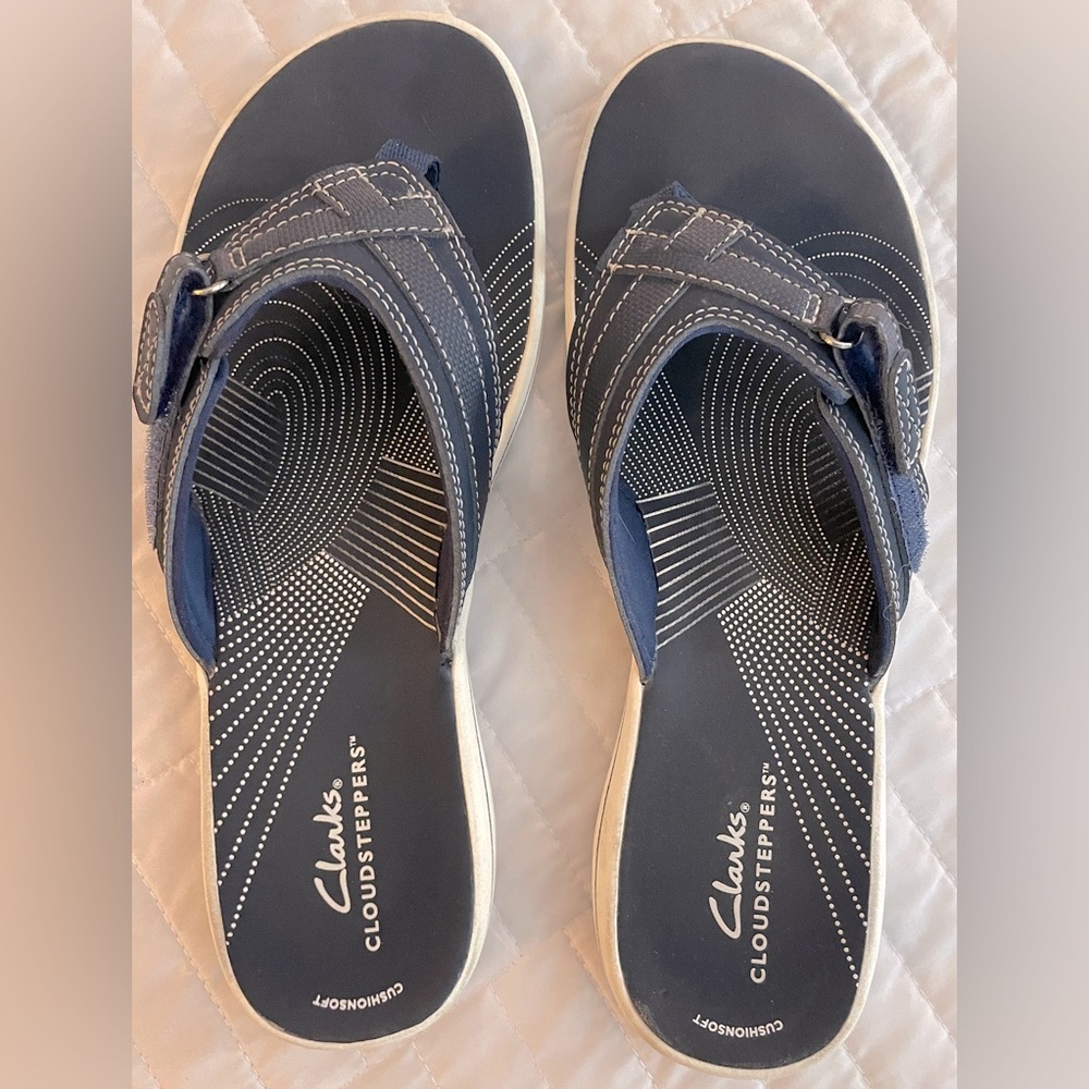 Clarks Cloudsteppers in Navy